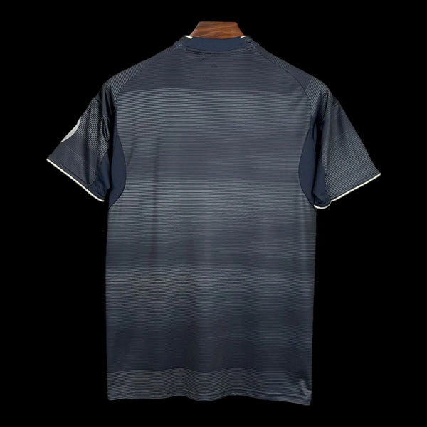 Maillot Real Madrid Extérieur 25/26 ( Fan Version)