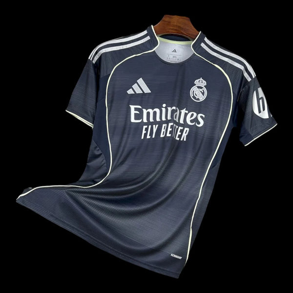 Maillot Real Madrid Extérieur 25/26 ( Fan Version)